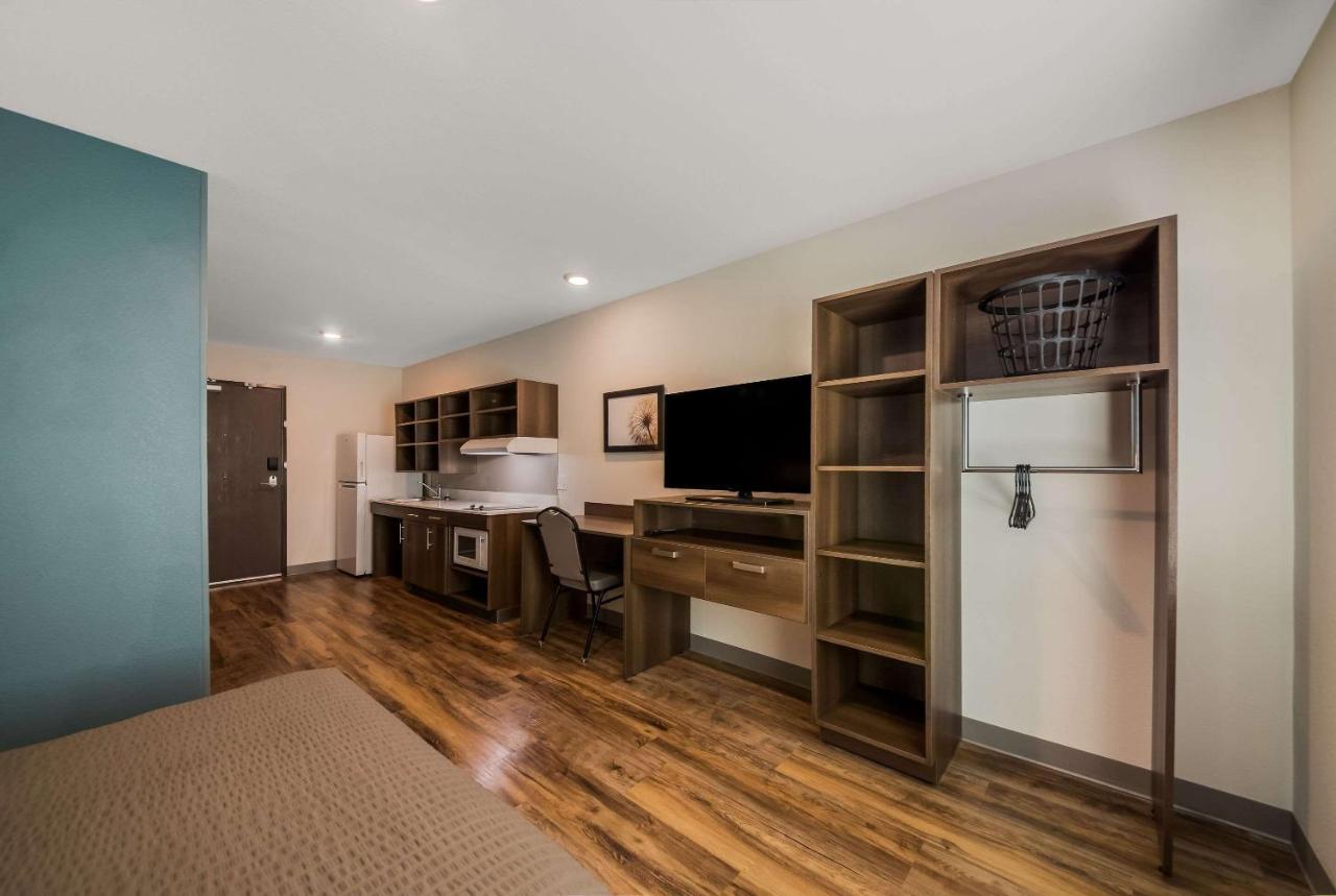Woodspring Suites Inverness Eksteriør bilde